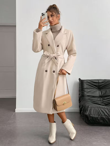 Ikonisk Beige Trenchcoat - Tidløs Elegance til Enhver Anledning
