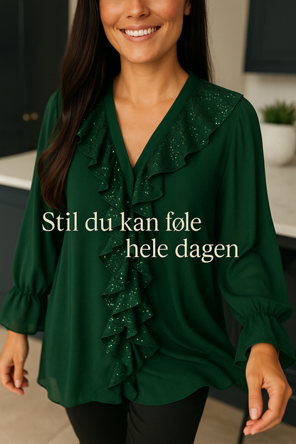 Ksenia – Elegant damebluse med flæsedetaljer