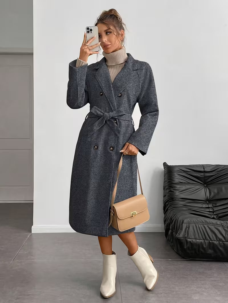 Ikonisk Beige Trenchcoat - Tidløs Elegance til Enhver Anledning